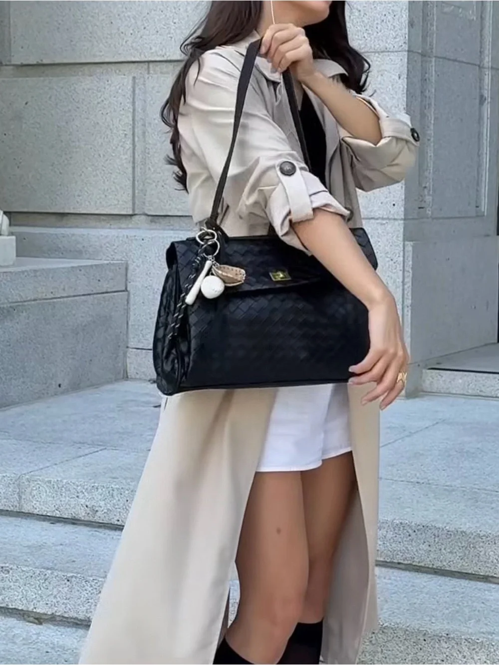 Vovia Bags Ciara Vintage Woven Shoulder Bag & Card Coin Pouch